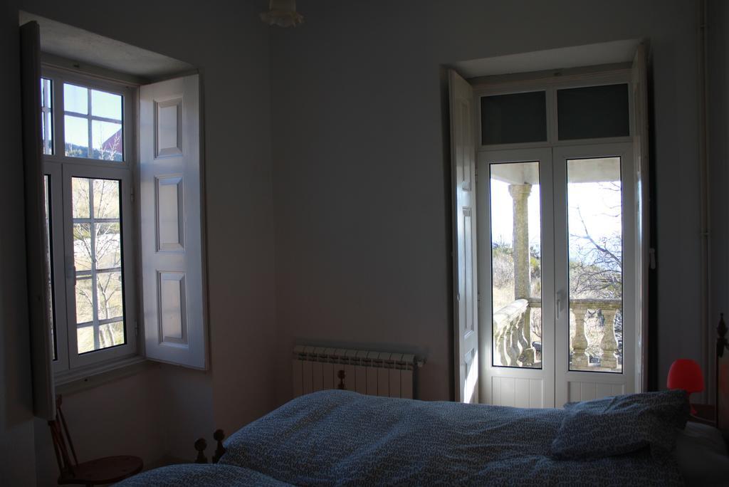Penhas Da Saude Villa Bagian luar foto